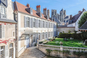 L'Hotel de Panette, Un exceptionnel château historique côté Cathédrale
